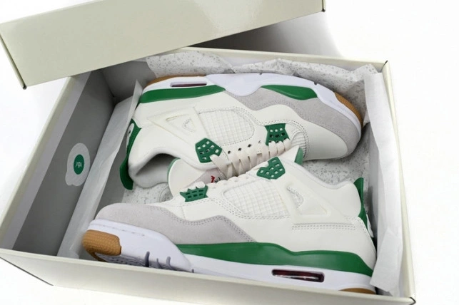 4 Pine Green SB Retro DR5415-103 Jordan 1023